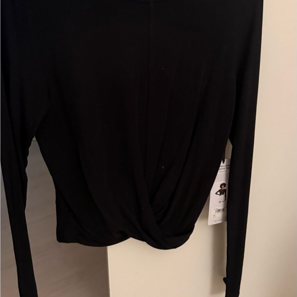 ALO Yoga Black Twist Front Long Sleeve Top